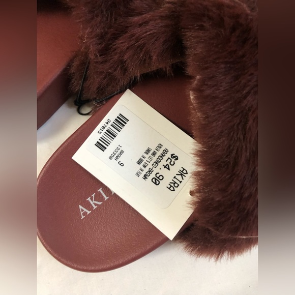 Akira fury slip-on slide sandals size 9.0 - Picture 5 of 5